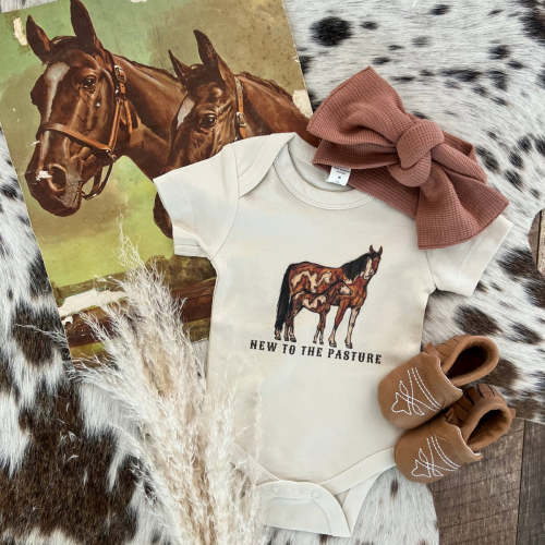 New to the Pasture Onesie – Cream, Adorable & Comfortable – theFRINGEDpineapple