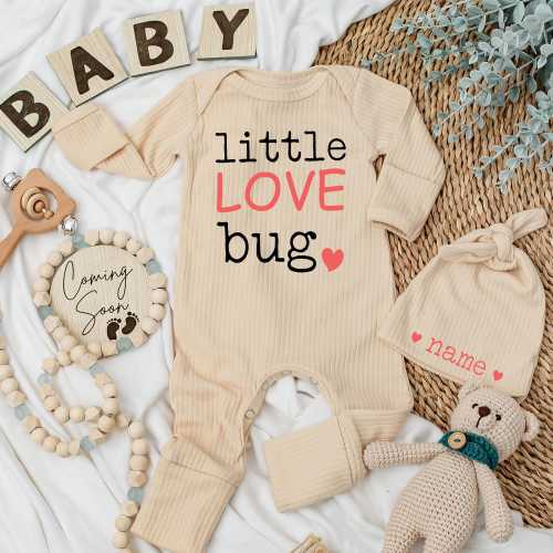 Love bug Newborn Bodysuit set, Cute New Baby Clothing, Baby Announcement Gift, Retro Baby Shower Gift, Valentine Outfit, Cute baby Clothing