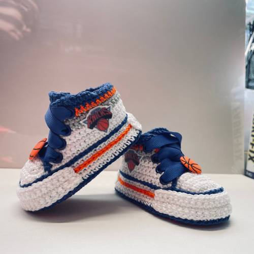 Crochet Baby Shoes, Booties: NY Knick Colors, Newborn Gift, Keepsake.