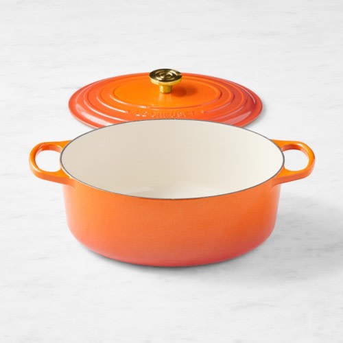 Le Creuset Signature Enameled Cast Iron Oval Dutch Oven