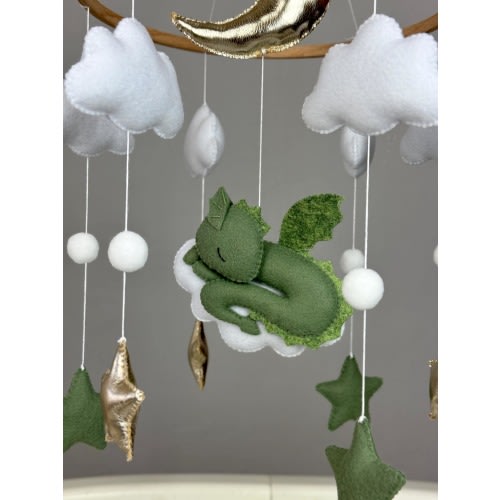 Dragon crib mobile neutral Fantasy mobile Felt dragon baby mobile green hanging Dragon nursery decor Sleeping dragon Fantasy baby shower