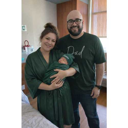 Mommy and Me Outfits - Cozy Kimono Robe with Matching Dad Tee