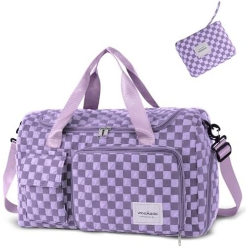 WOOMADA Foldable Travel Duffel Bag with Shoes Compartment, Overnight Bag with Wet Pocket & Trolley Sleeve, Weekender Bags for Women (violet checkerboard)