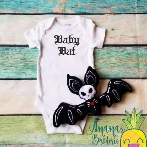 Baby Bat Embroidery Baby Bodysuit. Goth Baby Shower - Etsy