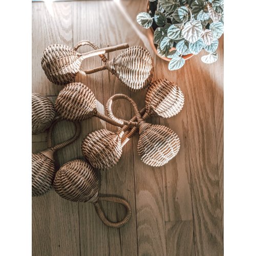 The Classic Rattle – welly & bee