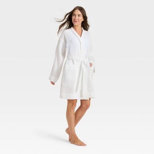 Women's Waffle Short Robe - Auden™ White XS/S