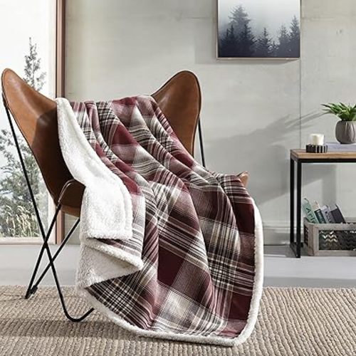 Eddie Bauer - Throw Blanket, Cotton Flannel Home Decor, All Season Reversible Sherpa Bedding (Twin Lakes Red, Throw)