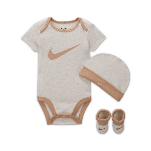 Nike Baby Swoosh 3-Piece Boxed Set. Nike.com