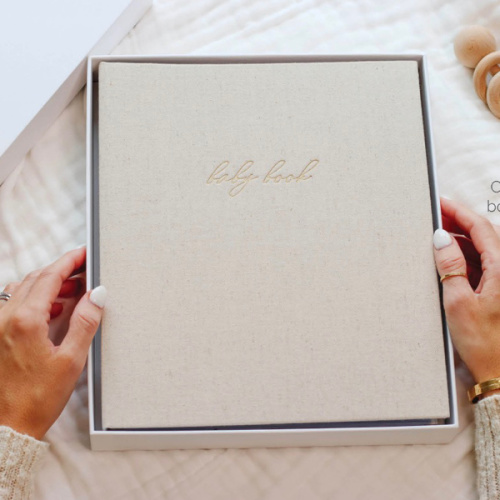 Linen Baby Memory Book: Gender Neutral First Year Keepsake