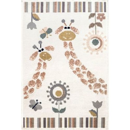 Nuloom Avianna Giraffe Kids Fringe Indoor Area Rug