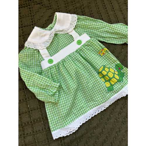 Vintage 70s-80s Toddler Girl Green Gingham Turtle Dress with Eyelet Trim and Peter Pan Color 2T | Baby Toddler Kids Vintage Clothing
