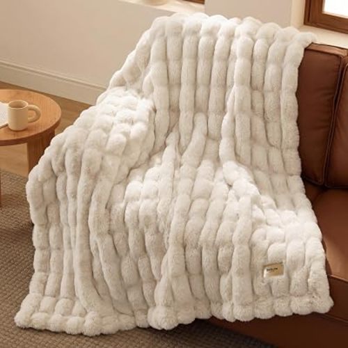 Bedsure Soft Double-Sided Faux Fur Throw XL Blanket, Light Beige, 50"x70"