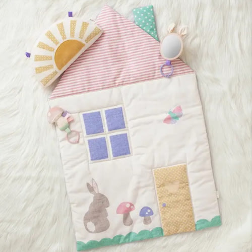 Itzy Ritzy - Cottage play mat / tummy time mat