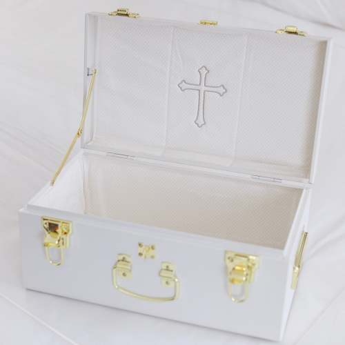 Quick Ship Cross Mini Trunk