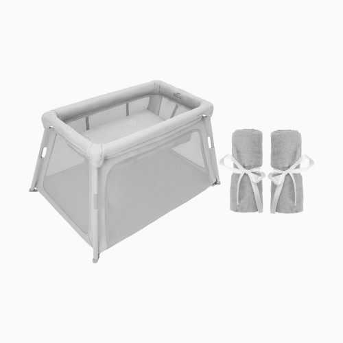Newton Baby Deluxe Travel Crib & Play Yard + Bassinet + Sheets Bundle