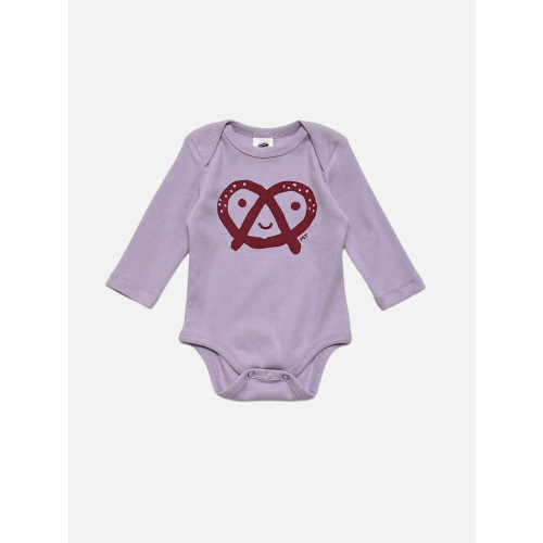 PRETZEL LONG SLEEVE ONESIE