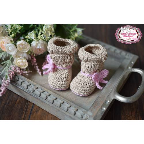 baby girl crochet slouch ugg style boots - baby girl shower gift - 0-3 month pink baby boots