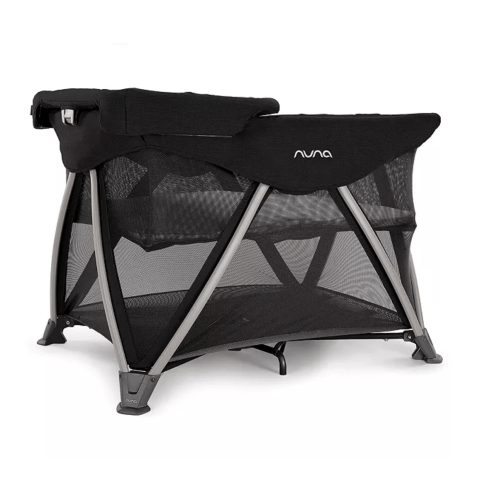 SENA™ aire Play Yard & Travel Crib + SENA™ series changer