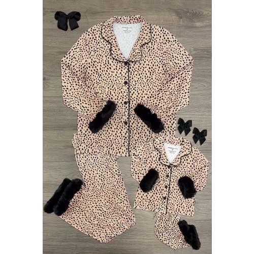 Mom & Me - Fuzzy Cheetah Pajamas