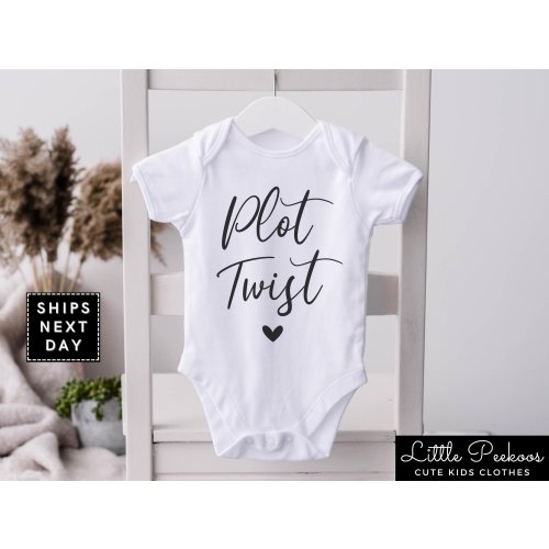 Plot Twist Baby Bodysuit, Funny Baby Announcement Onesie®, Minimalist Surprise Baby Reveal Bodysuit, Baby Shower Gift
