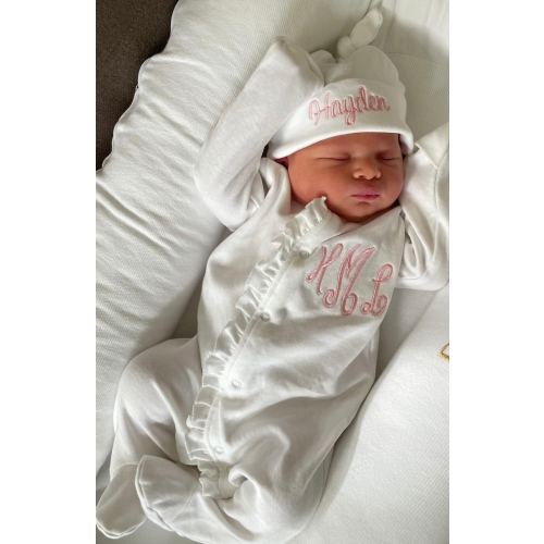 Baby girl monogram coming home outfit, baby girl monogram, baby girl gift, baby shower gift, take home outfit, baby girl onesie