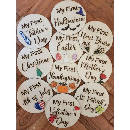 First Year Milestones Cards Baby's First Holiday Milestone 3D Twin Holiday Rounds Wooden Baby Prop Photo Prop Expecting Mom Gift Baby Shower