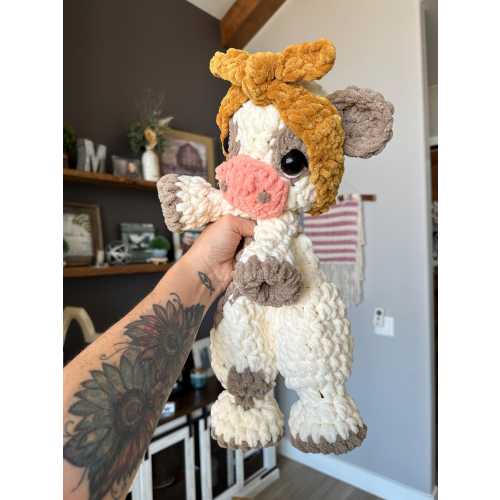 Crocheted Highland Cow Plushie - Stuffed Animals - Nellas Cottage - Cow Toy - Baby Cow - Cow Plushie - Highland Cow - Crochet - Handmade