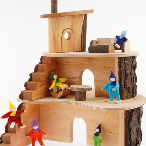 Magic Wood Small Tree House