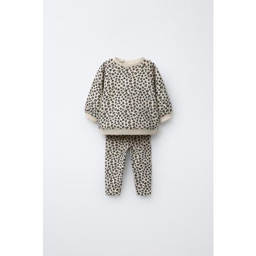 ANIMAL PRINT SWEATSHIRT AND LEGGINGS SET - Ecru | ZARA United States