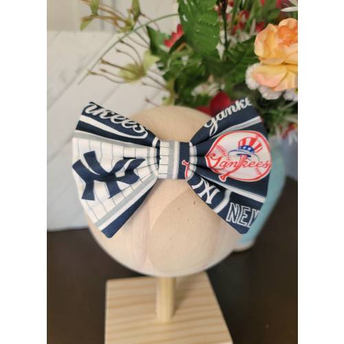 New York Baseball Hair Bow | 5 inch | Cotton Fabric | Alligator or Barrette Clip | Skinny Nylon Headband