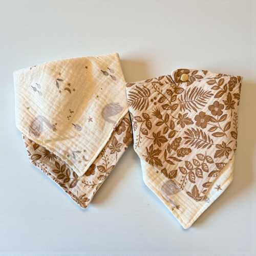 100% Cotton Muslin Reversible Dribble Bib
