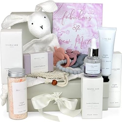 Jasmyn & Greene New Mom Gift Basket - 9 Luxury Baby Shower Gifts for Expecting Mommy To Be. Pregnant Moms Postpartum Kit Care Package. Newborn Baby Girl Gift Set with Pregnancy Spa Gifts for Women.