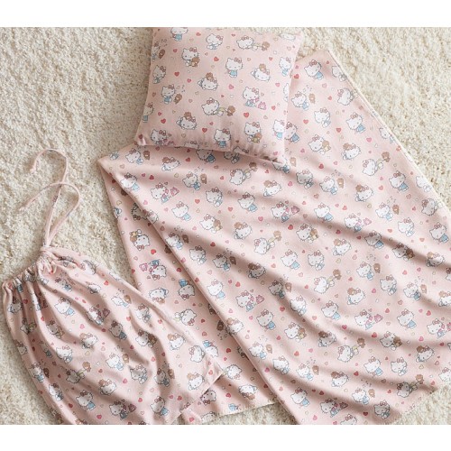 Hello Kitty® Hearts Nap Set - Blanket & Pillow