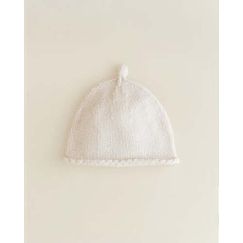 ferne baby Hatch Beanie - Dove White – blue daisy