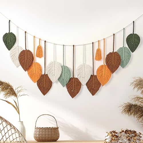 Betylifoy Macrame Wall Hanging Boho Woven Tapestry Chic Home Decor Handmade Yarn Tassels Colorful Leaf Feather Wall Hanging Tapestry Bohemian Wall Art Decorations for Nursery Bedroom Living Room Backdrop