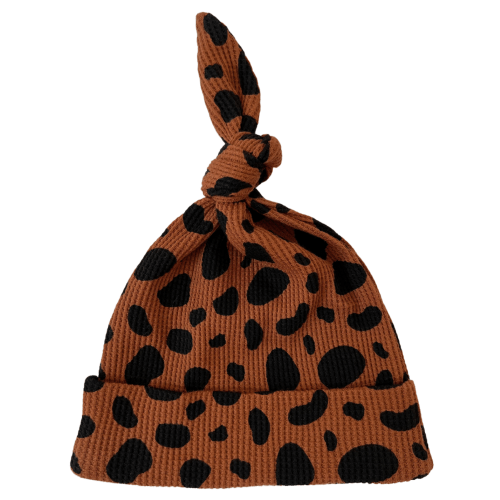 Organic Waffle Knot Beanie, Black Spot – SpearmintLOVE