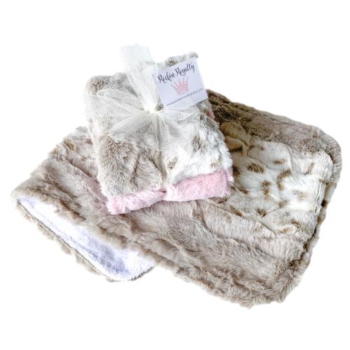 Dusty Pink Snowcat | Burp Cloth Set