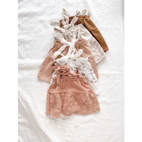 Grab bag / girly summer dresses 0-3 months