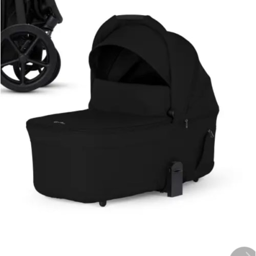 Breez Bassinet for Newborns - UPF50+ Hood & Bamboo Mattress