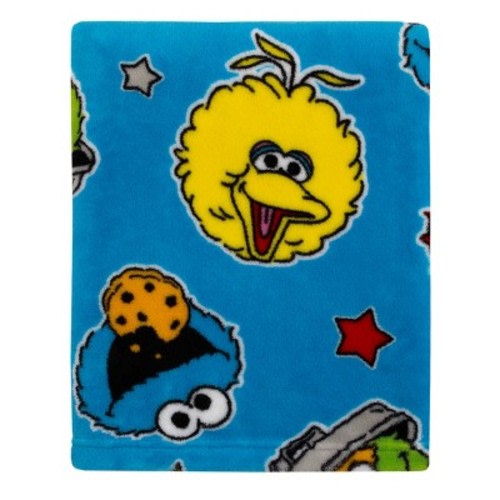 NoJo Sesame Street Come and Play Blue, Green, Red and Yellow, Elmo, Big Bird, Cookie Monster, and Oscar the Grouch Toddler Blanket