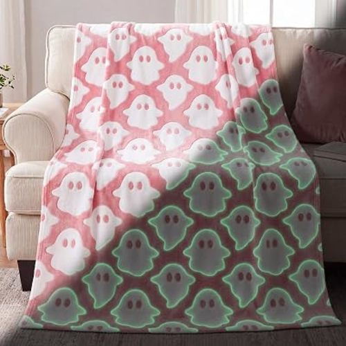 Halloween Cute Throw Blanket, Glow in The Dark Pink Ghost Blanket
