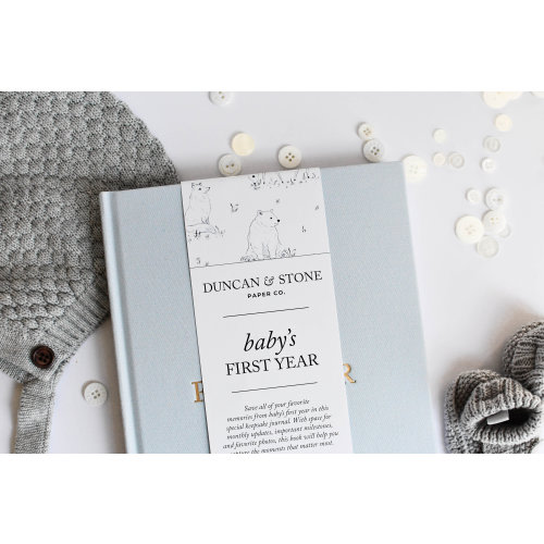 Baby's First Year Memory Book: Birth to 12 month Milestone Journal & Photo Album