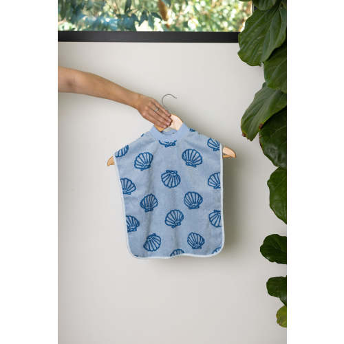TerryTots™ Mealtime Bib - Blue Shell – Looma Co