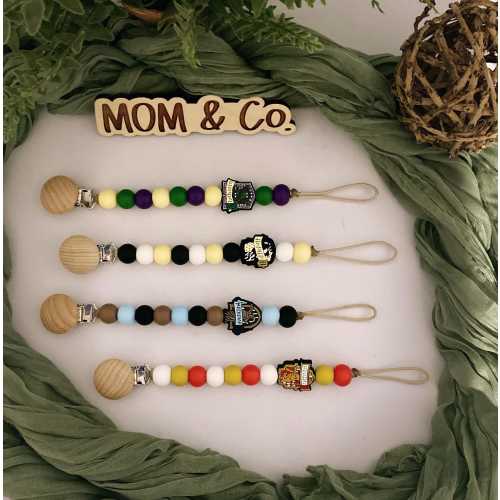 Wizard House Paci Clip / Safe / Unique / Baby / Boy / Girl / Cute / Moms / Dads / Gifts for Baby / Baby Shower / Harry Potter / Nursery