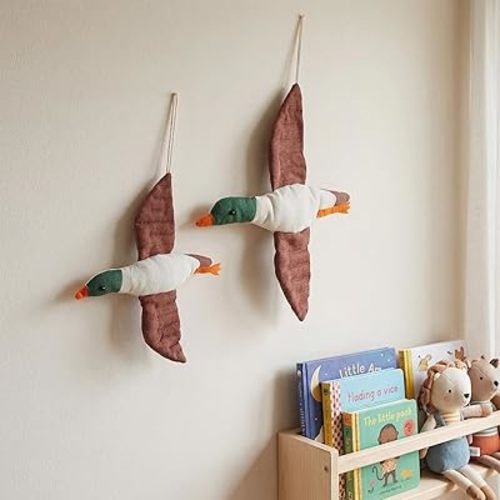 Hungdao 2 Pcs Mallard Duck Nursery Wall Decor Felt Duck Wall Art Rustic Flying Birds Hanging Decor for Nursery Bedroom Living Room