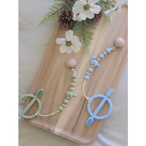 Dinosaur Pacifier Clip | Dino Pacifier Clip | Dummy Clip | Binkie Clip | Dinosaur Baby Gifts | Mama Gifts | Baby Shower Gifts | Dinosaurs