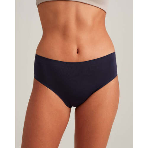 Leak Proof Seamless Brief | Period Underwear | Saalt