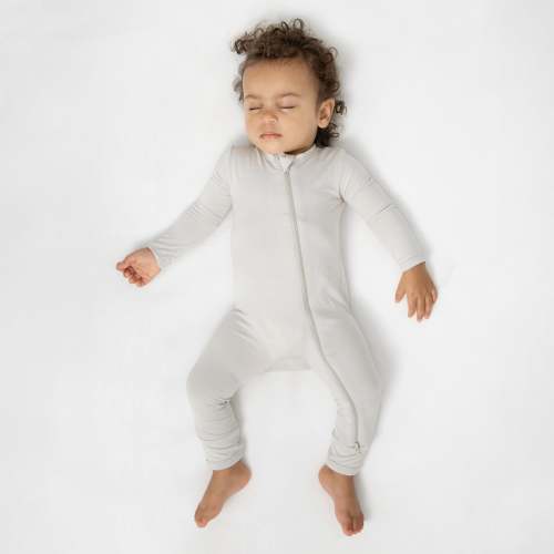 Zippered Romper in Oat | Romper Pajamas | Kyte Baby
