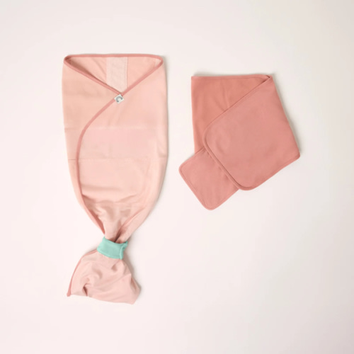 b.e.s.t. swaddle - Ballerina Pink