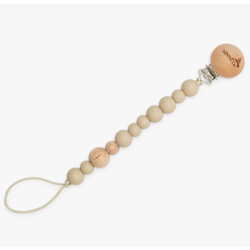 Ninni Co. Toffee Brown Pacifier Clip
